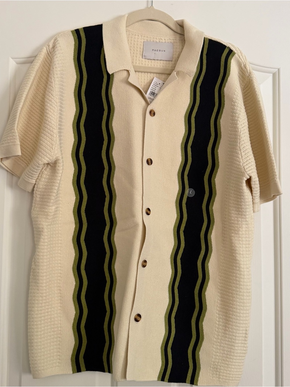 NWT PacSun Men’s Cream Retro Stripe Knit Button Shirt Size L